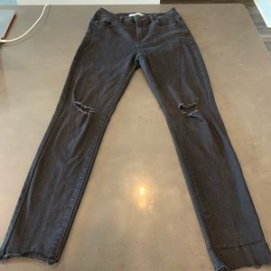 High waisted jeans with knee holes